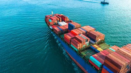 中环球船务计划在中国建立航运代理实体网络