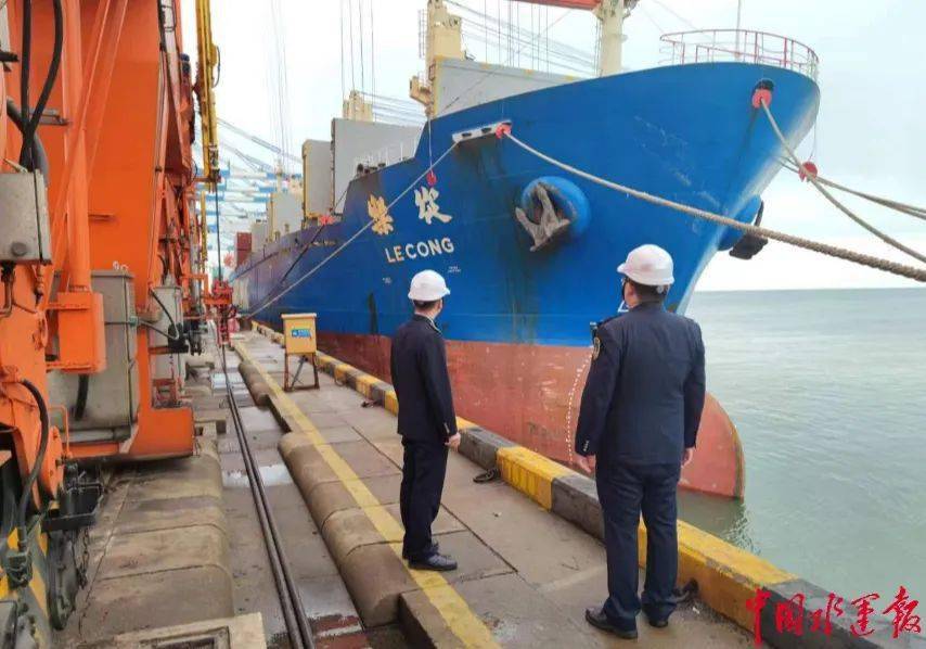 首批川渝新能源汽车经西部陆海新通道从钦州出海运往欧洲