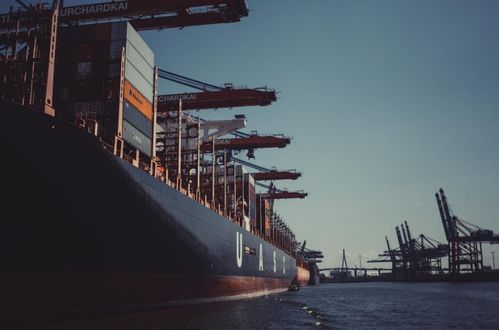 8月新规 欧盟 越南贸易协定生效 多国出台口罩强制令